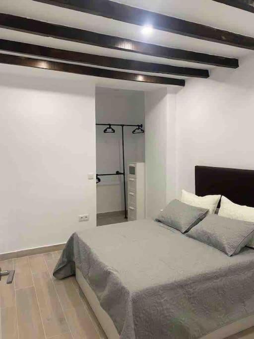 Planta Baja Moderna Y Nueva A Estrenar En El Centro Ciudad 2 Habitaciones Y 2 Banos Elche Bagian luar foto