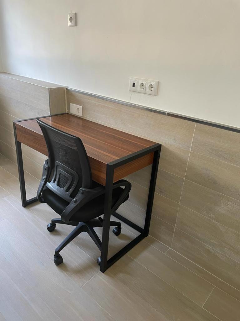 Planta Baja Moderna Y Nueva A Estrenar En El Centro Ciudad 2 Habitaciones Y 2 Banos Elche Bagian luar foto